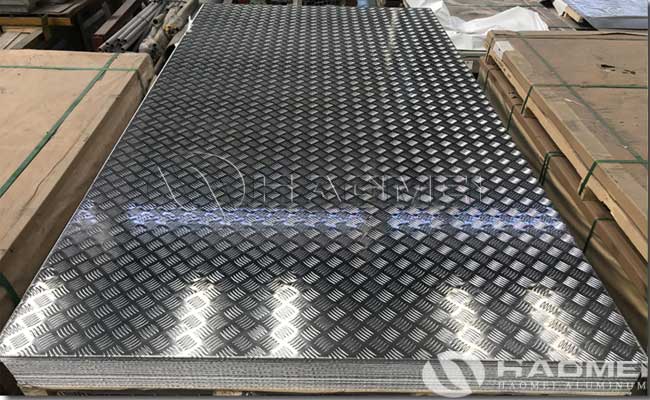 aluminium checkered sheet